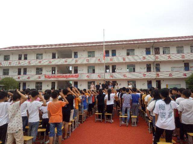 吉安安福縣城東學(xué)校18.5KW箱式無負壓供水設(shè)備一套